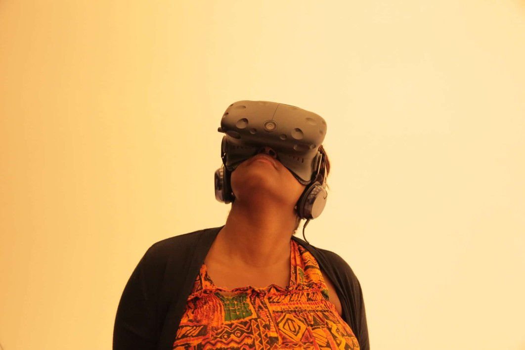 Virtual Reality treatment for cancer
